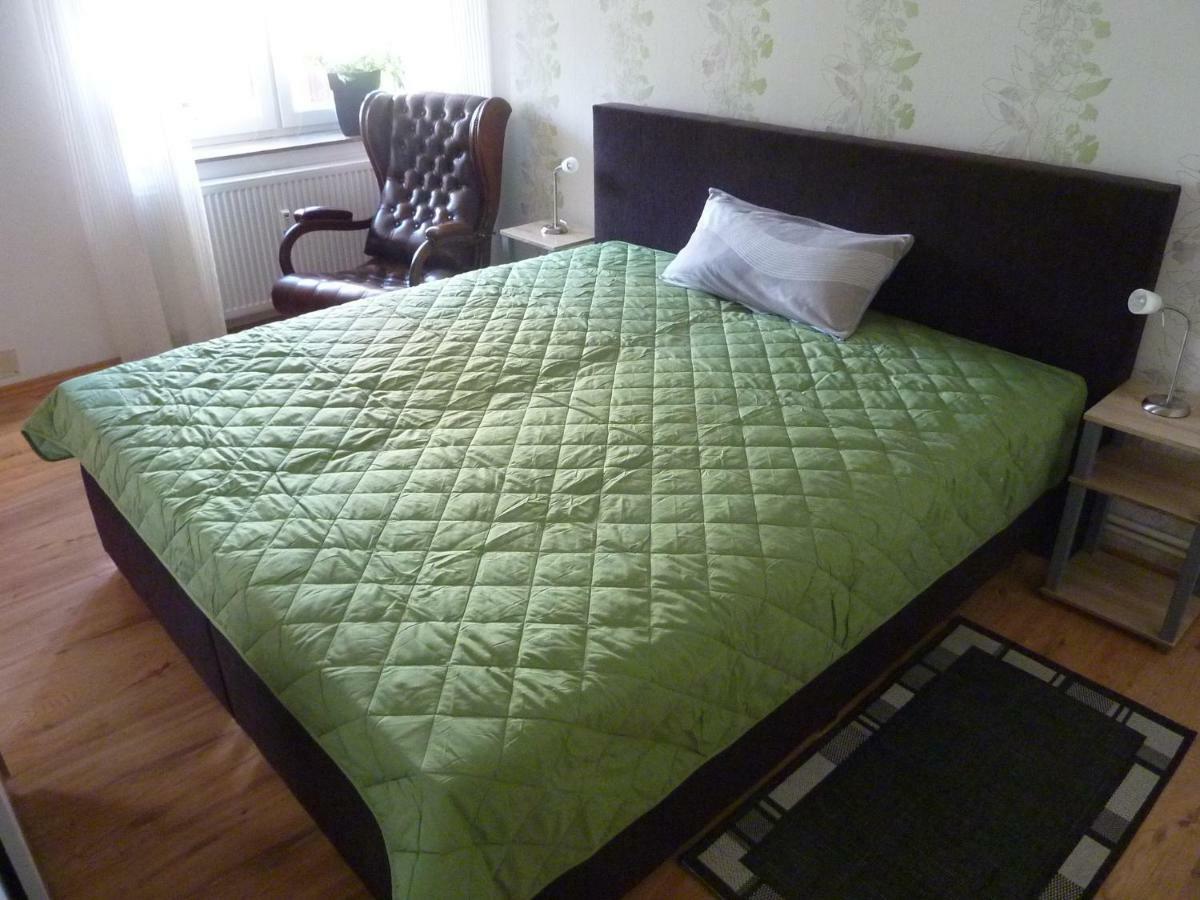 Ferienwohnung Kranich บัดซัคซา ภายนอก รูปภาพ