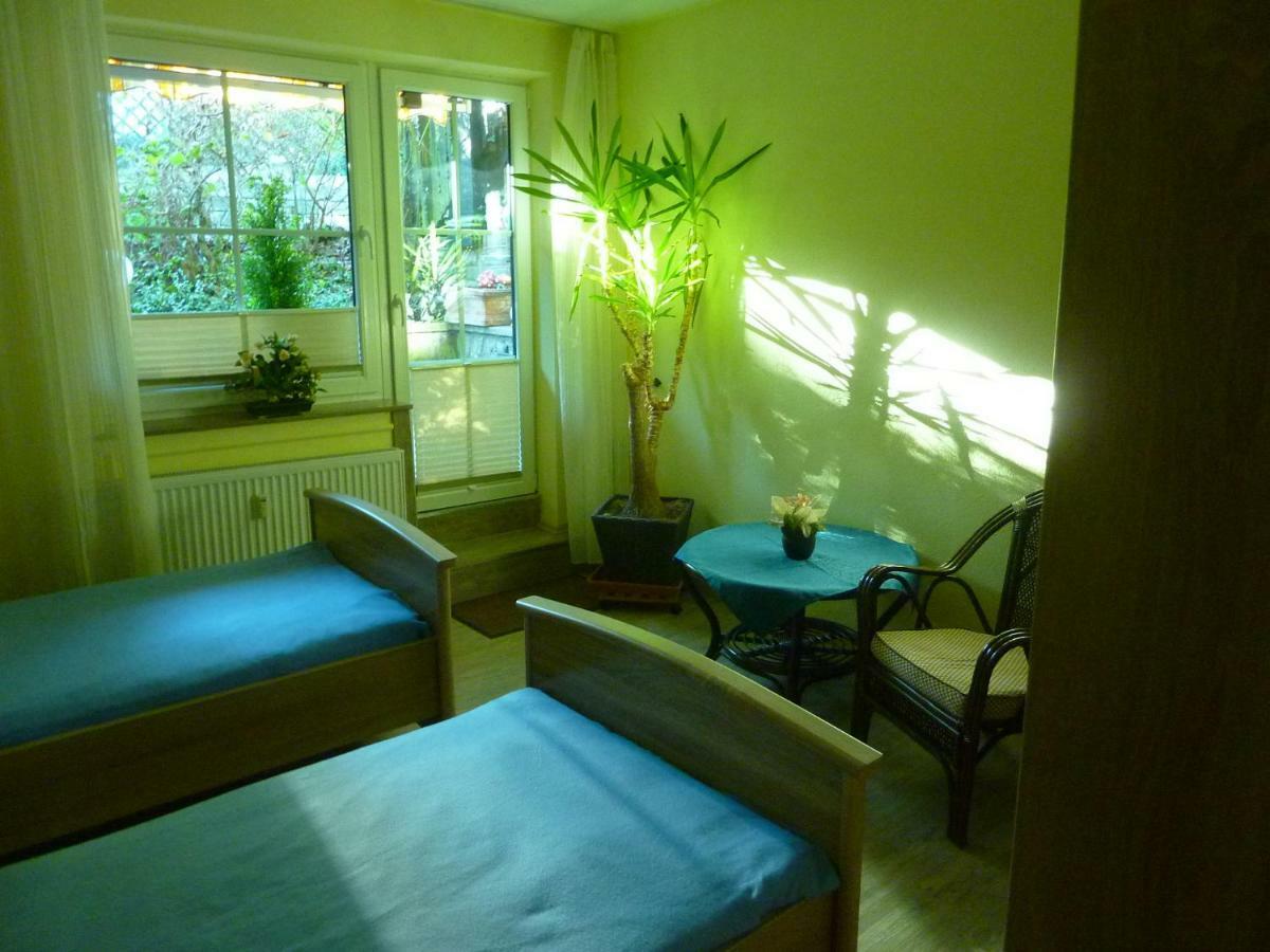 Ferienwohnung Kranich บัดซัคซา ภายนอก รูปภาพ